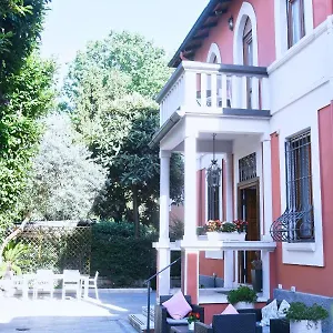 La Oda ve Kahvaltı