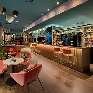 4* Hotel Nh Collection Touring
